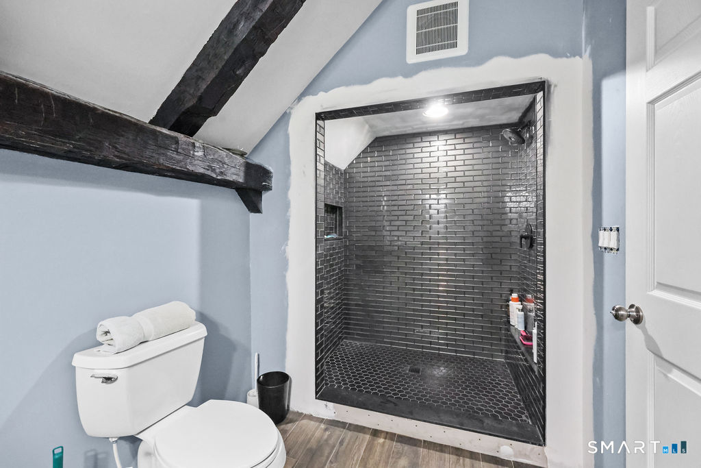 170 East Plymouth Road Plymouth, CT 06786 - Photo 24 of 40