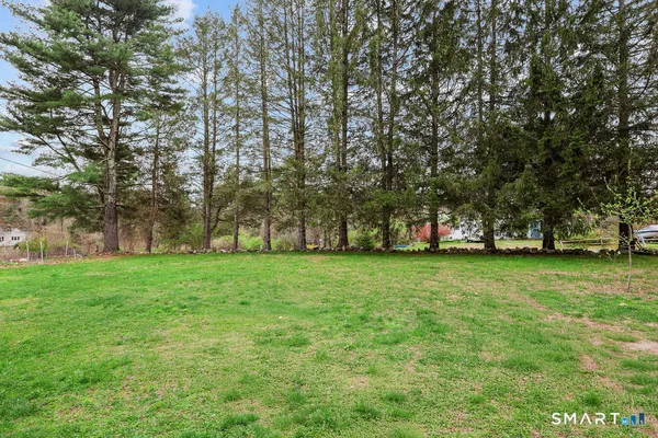 $599,999 | 170 East Plymouth Road, Plymouth, CT 06786