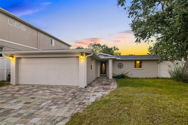 $499,500 | 410 Pameto Road, Nokomis, FL 34275