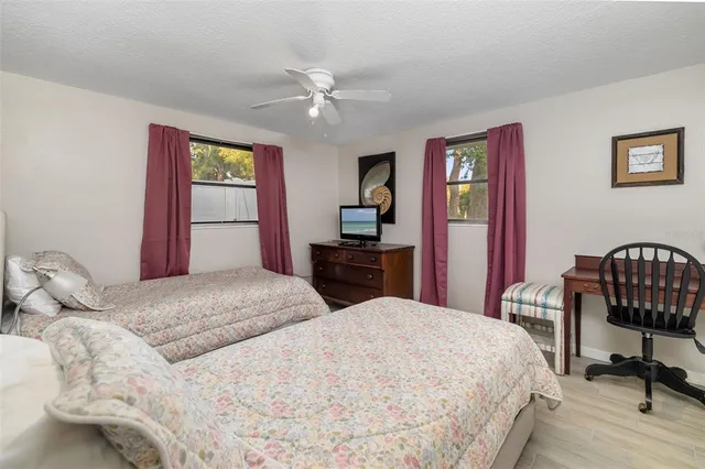 $499,500 | 410 Pameto Road, Nokomis, FL 34275