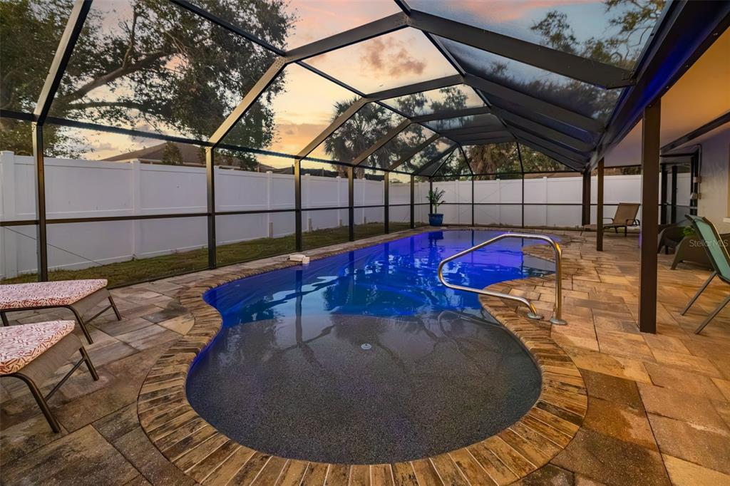 410 Pameto Road Nokomis, FL 34275 - Photo 6 of 40 a view of outdoor space