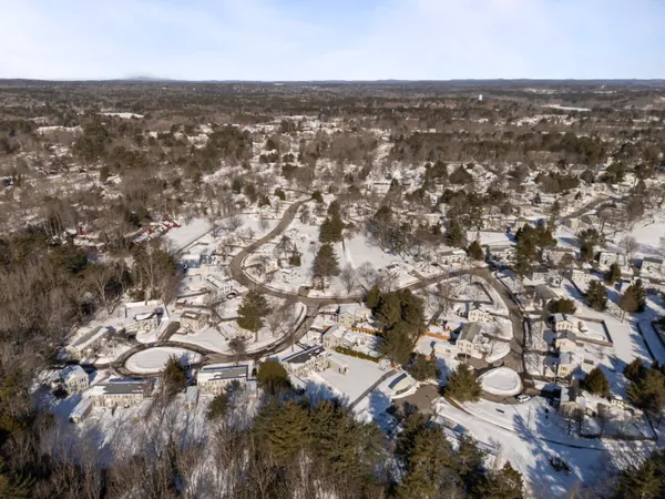 $365,000 | 7 Krampf Circle, Brunswick, ME 04011