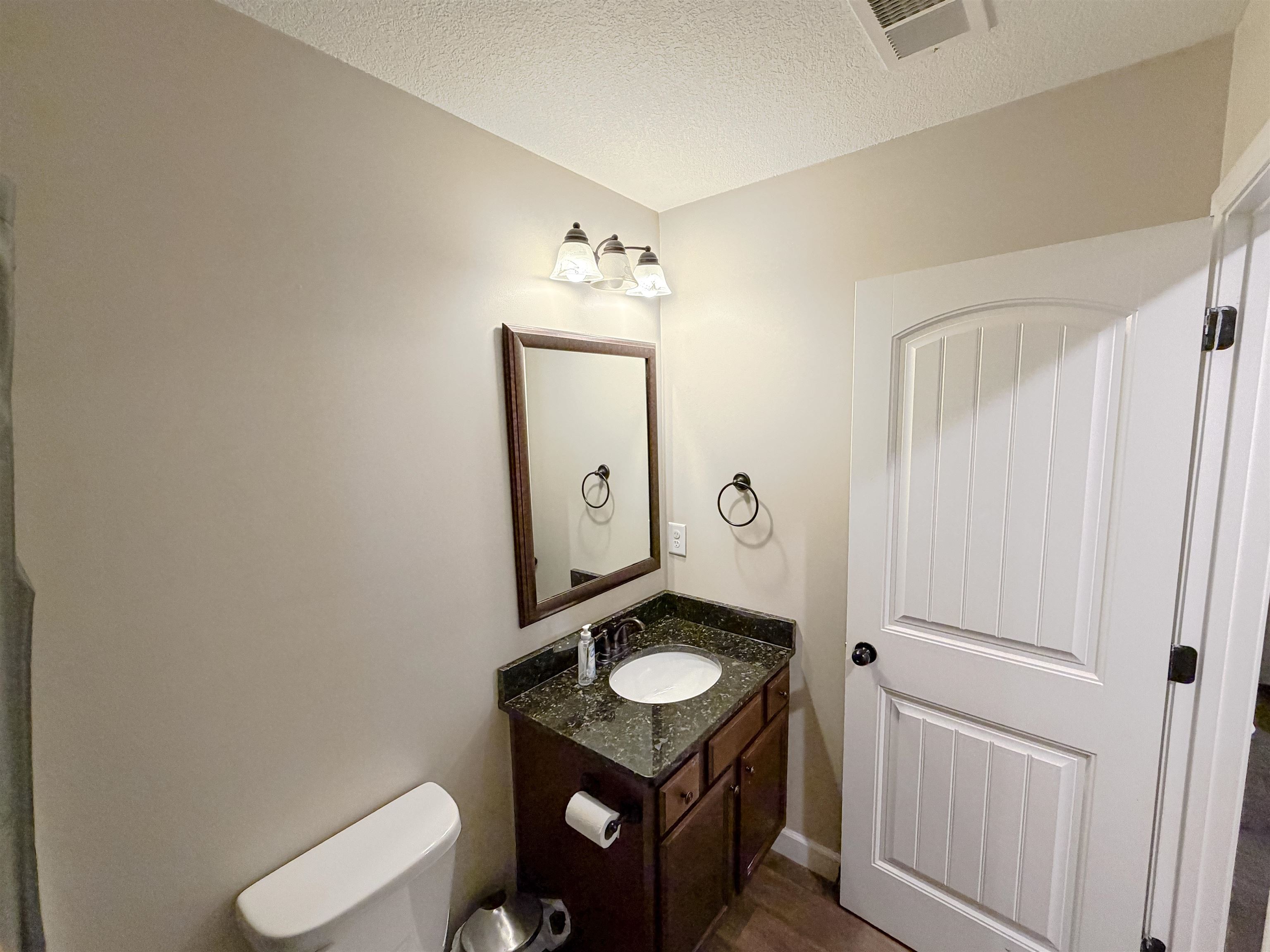 115 Fowler Road Campobello, SC 29322 - Photo 10 of 34