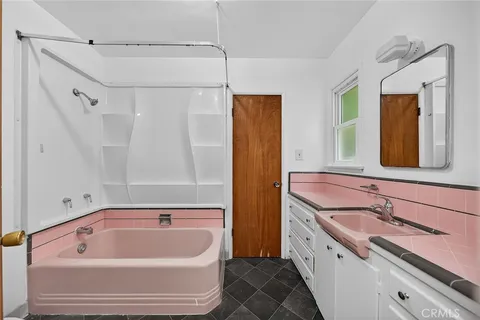 $625,000 | 709 East J Street, Ontario, CA 91764