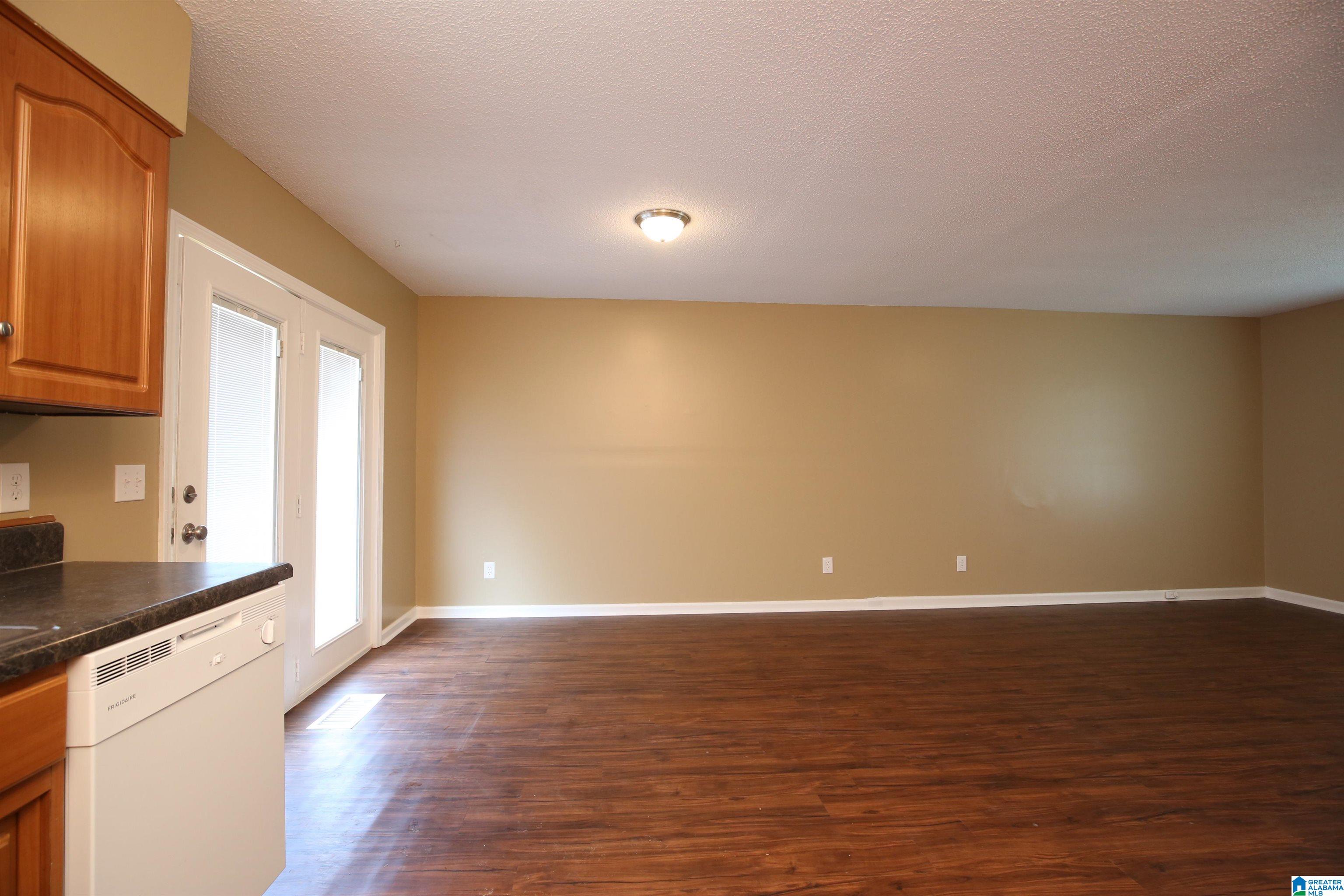 1016 10th Street Pleasant Grove, AL 35127 - Photo 6 of 21