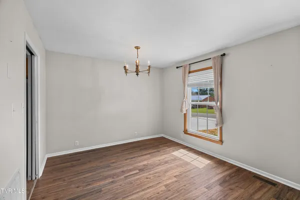 $379,900 | 168 Jones Road, Sneedville, TN 37869