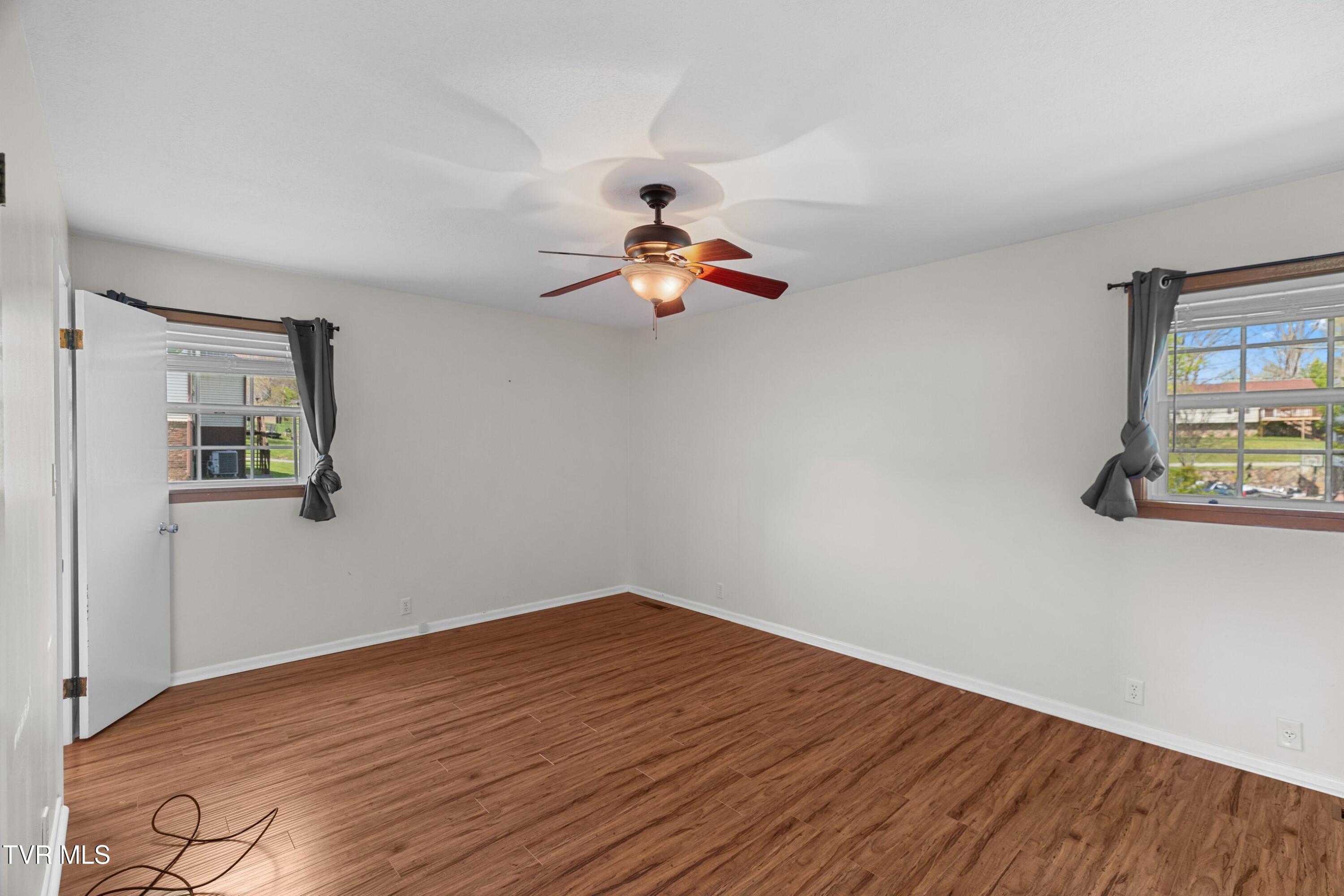 168 Jones Road Sneedville, TN 37869 - Photo 24 of 44 021-168JonesRoad-Sneedville-TN-37869-SMA