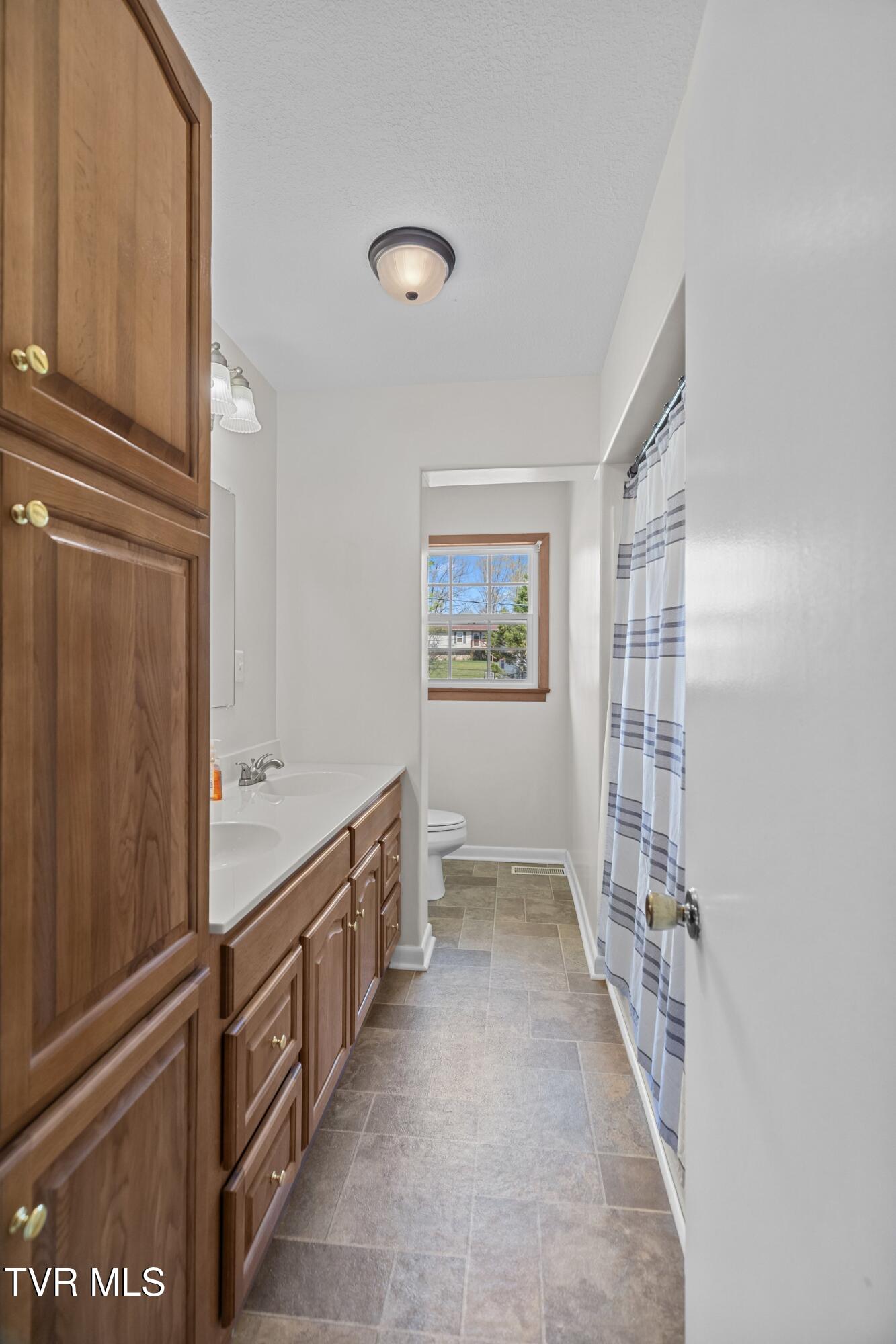 168 Jones Road Sneedville, TN 37869 - Photo 25 of 44 026-168JonesRoad-Sneedville-TN-37869-SMA