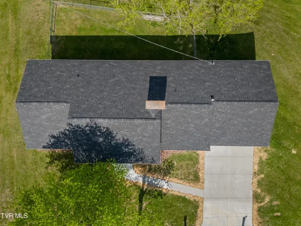 $379,900 | 168 Jones Road, Sneedville, TN 37869
