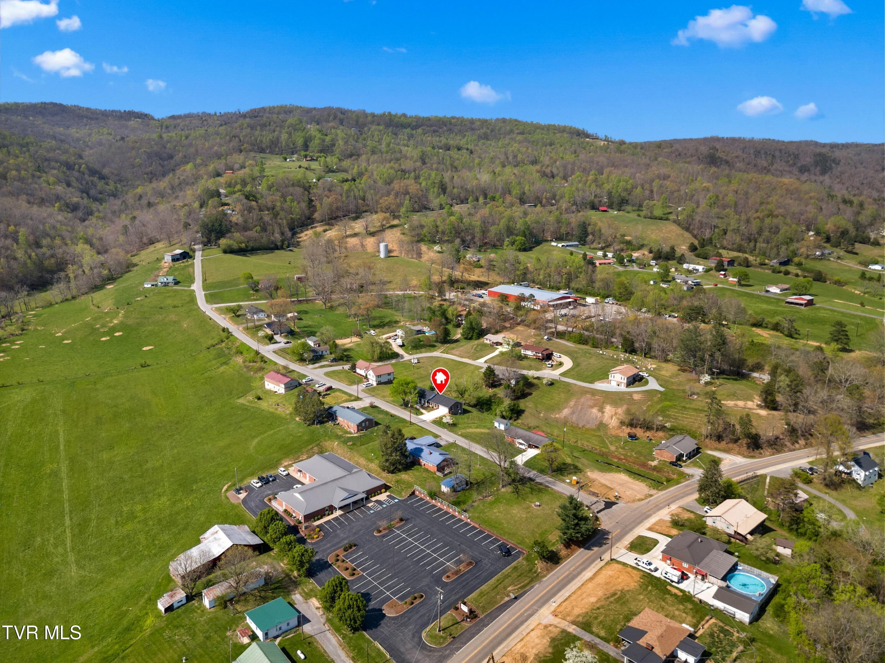 168 Jones Road Sneedville, TN 37869 - Photo 42 of 44 047-168JonesRoad-Sneedville-TN-37869-SMA