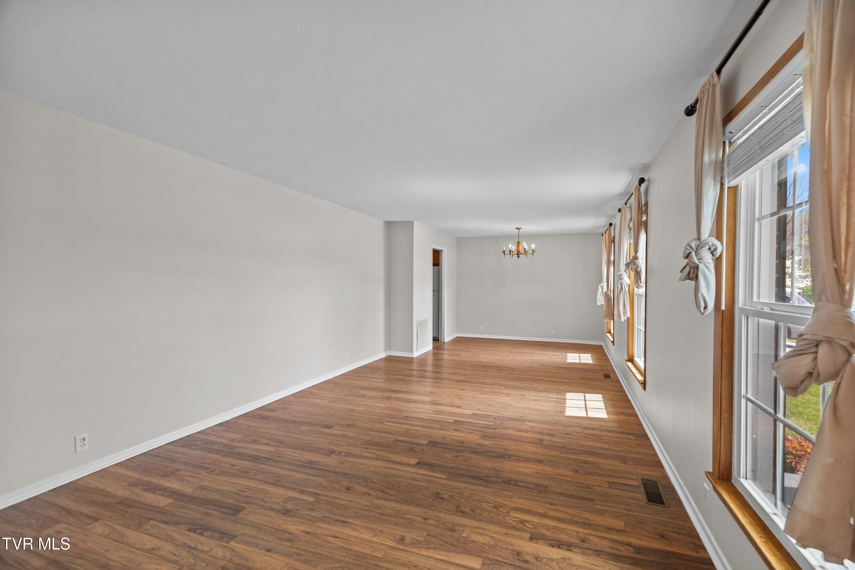 168 Jones Road Sneedville, TN 37869 - Photo 5 of 44 007-168JonesRoad-Sneedville-TN-37869-SMA