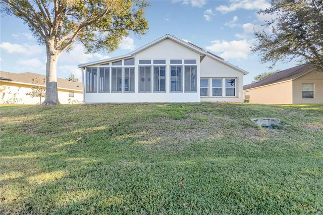 $400,000 | 1529 Lake Villa Drive, Tavares, FL 32778