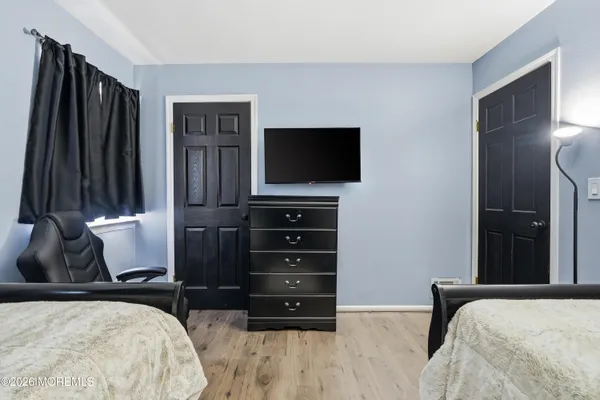 $329,900 | 7 Briar Mills Drive, Brick, NJ 08724