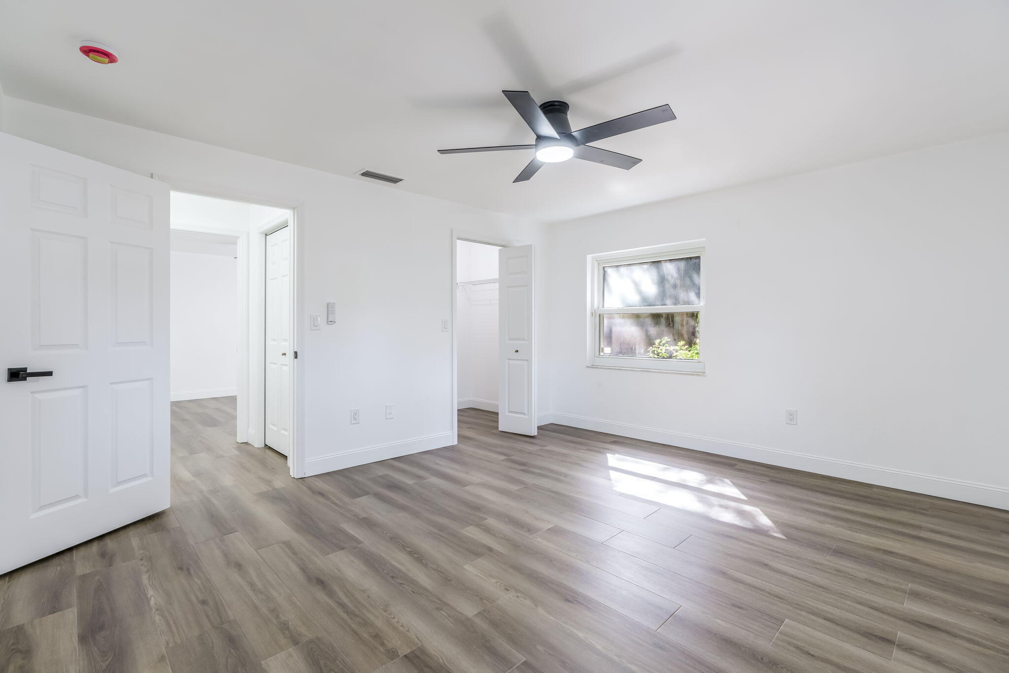 1300 Tumblin Kling Road Fort Pierce, FL 34982 - Photo 14 of 36 37-web-or-mls-iPixx_01_31