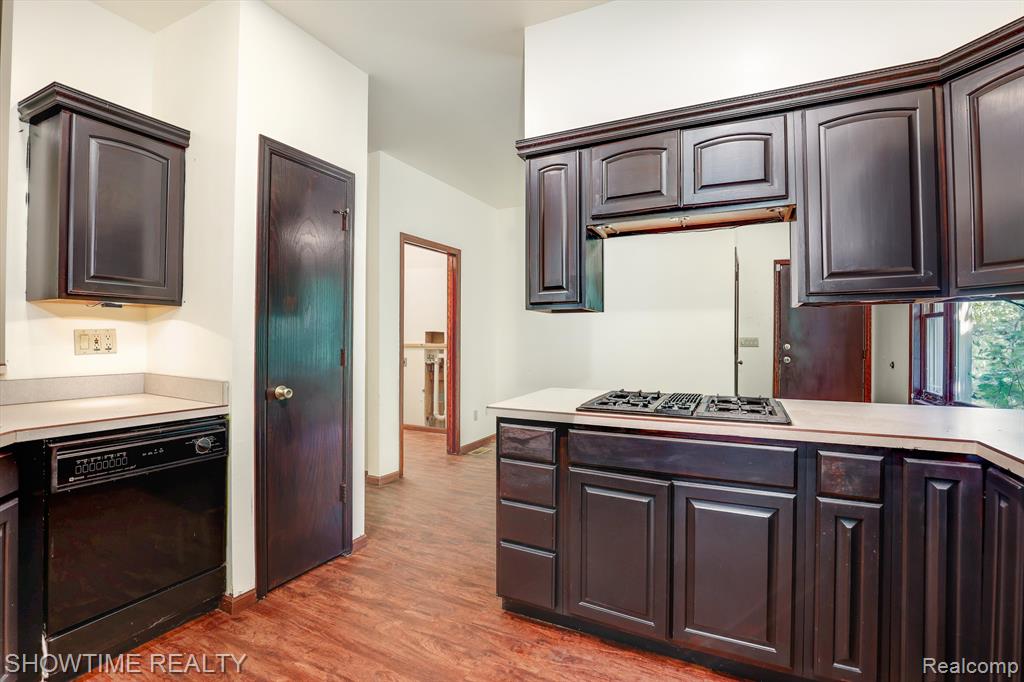 12374 Whittaker Road Milan, MI 48160 - Photo 18 of 40 Gallery Image 18