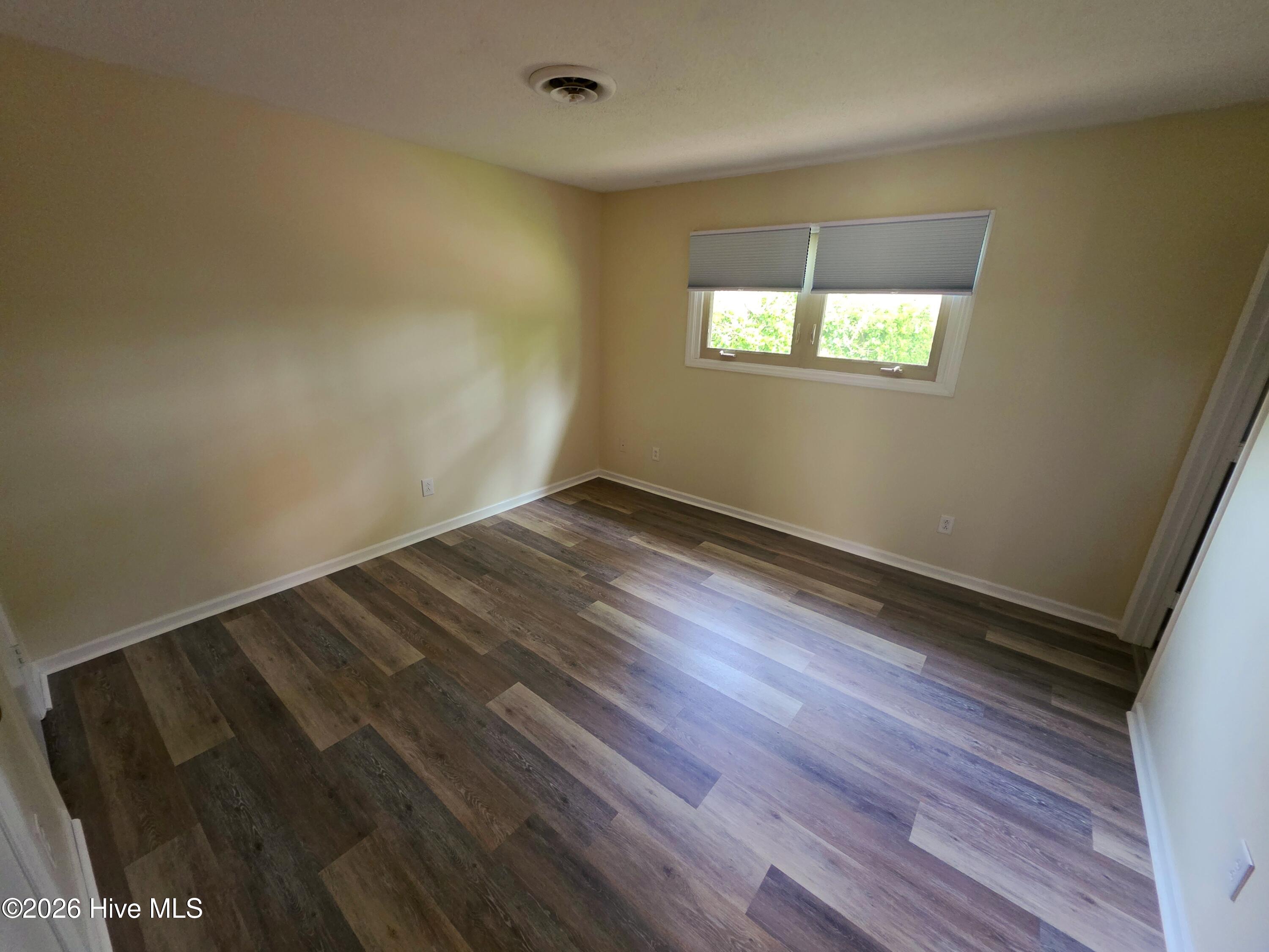 201 Spring Drive Jacksonville, NC 28540 - Photo 11 of 25 20260408_141140