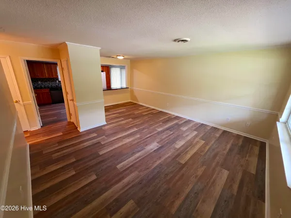 $1,525 | 201 Spring Drive, Jacksonville, NC 28540