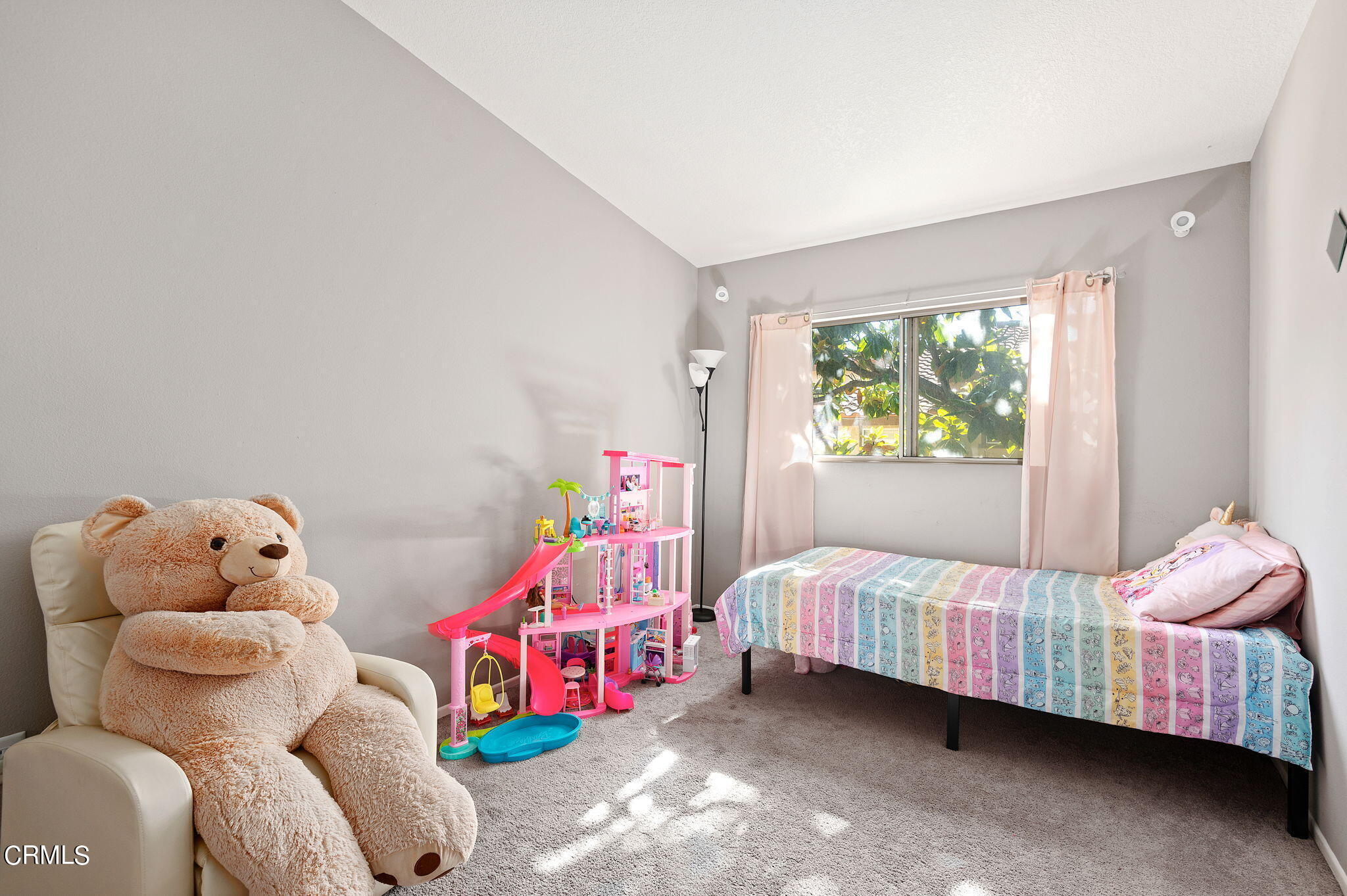 402 Johnson Road Oxnard, CA 93033 - Photo 14 of 18 a bedroom with a bed and a window