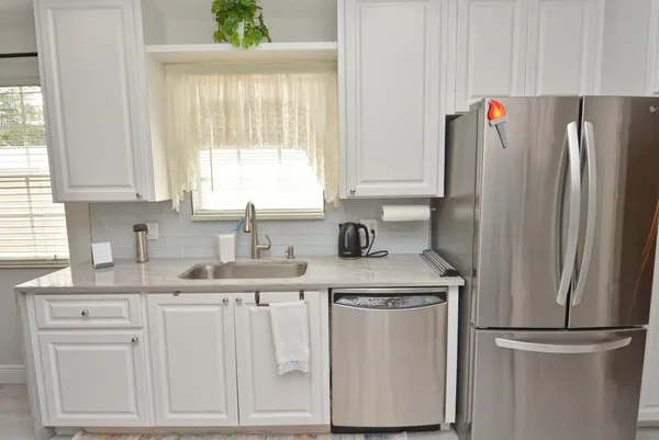 $2,750 | 1020 Southwest Balmoral Trace, Stuart, FL 34997