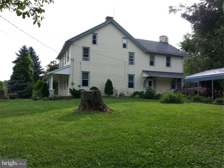 1006 Baker Road Sinking Spring, PA 19608 - Photo 3 of 23