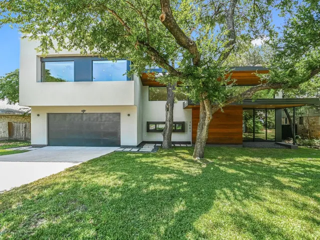 $2,850,000 | 1601 Barn Swallow Drive, Austin, TX 78746