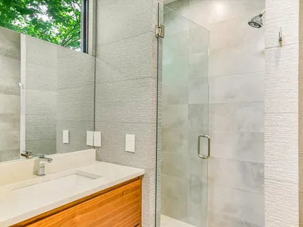 $2,750,000 | 1601 Barn Swallow Drive, Austin, TX 78746