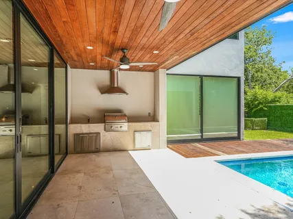 $2,750,000 | 1601 Barn Swallow Drive, Austin, TX 78746