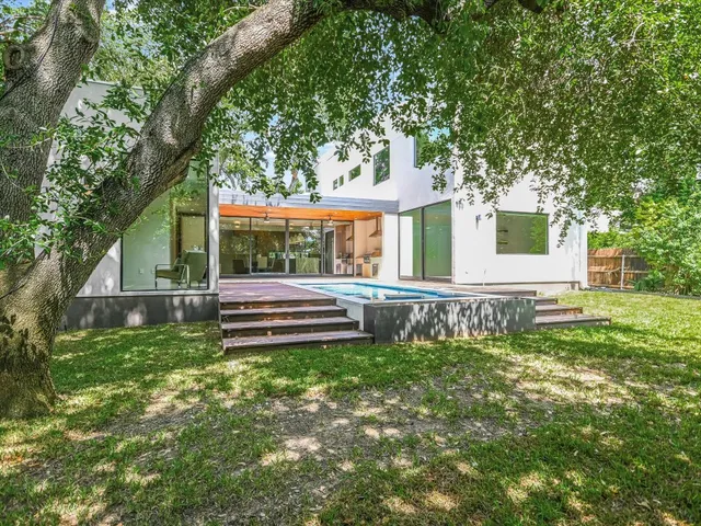$2,750,000 | 1601 Barn Swallow Drive, Austin, TX 78746