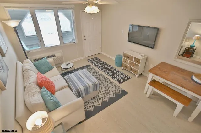 $11,500 | 9510 Amherst Avenue, Unit 116, Margate City, NJ 08402