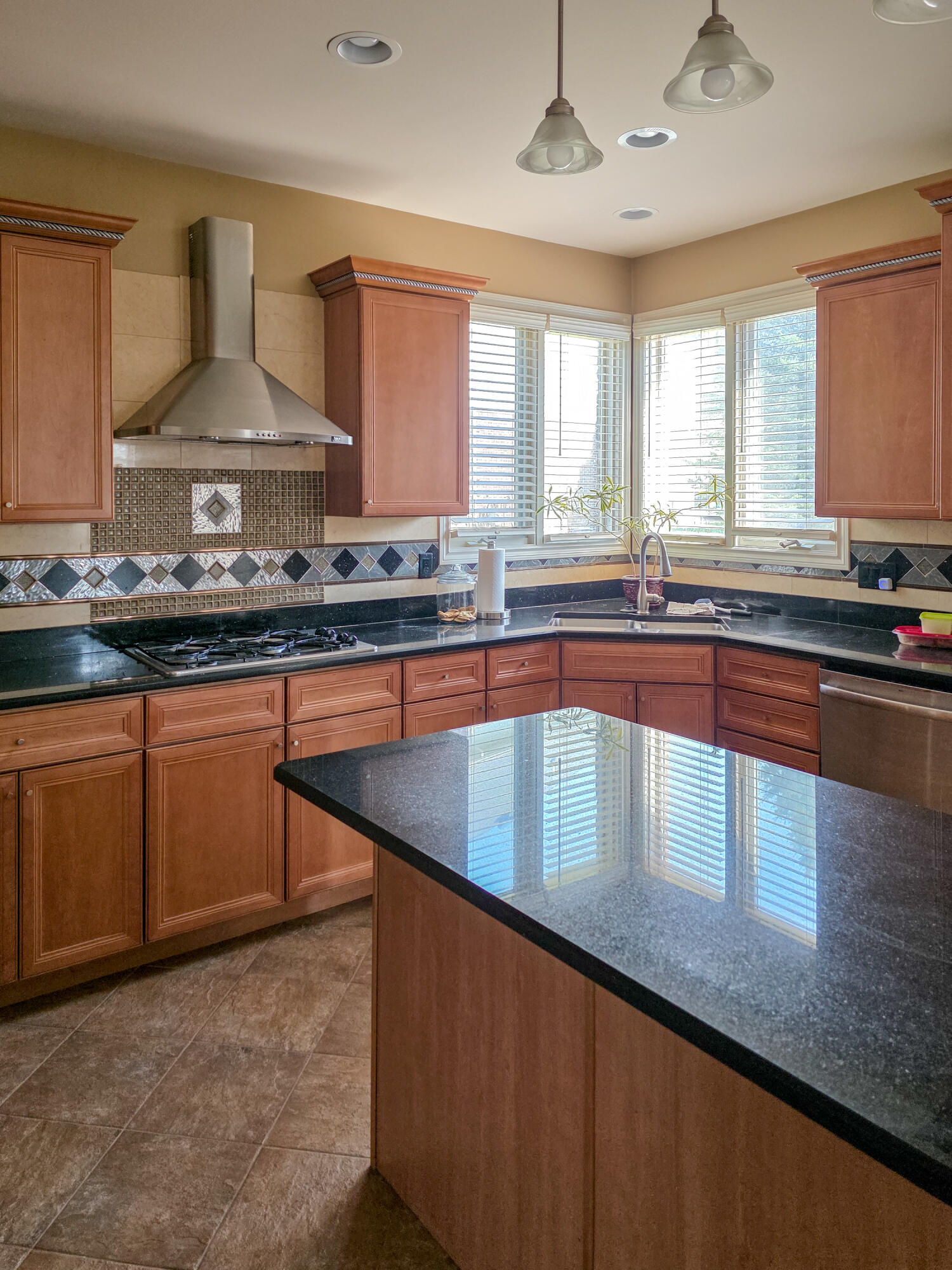 1053 Autumnview Drive Rochester, MI 48307 - Photo 22 of 52 Hazelhoff Edit-115