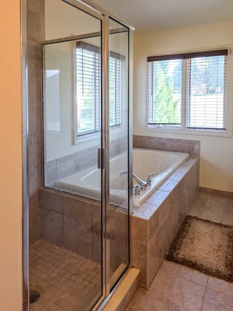 $974,953 | 1053 Autumnview Drive, Rochester, MI 48307