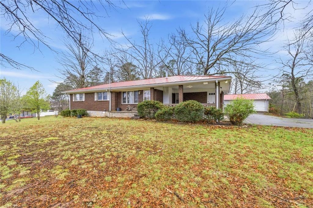 341 Pleasant Hill Road Northwest Conyers, GA 30012 - Photo 6 of 37