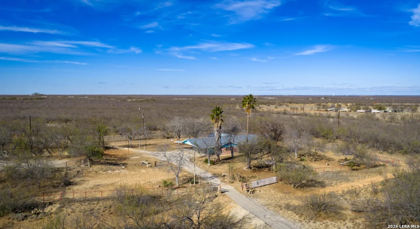 1799 Shumaca Road Carrizo Springs, TX 78834 - Photo 2 of 19 Gallery Image 2