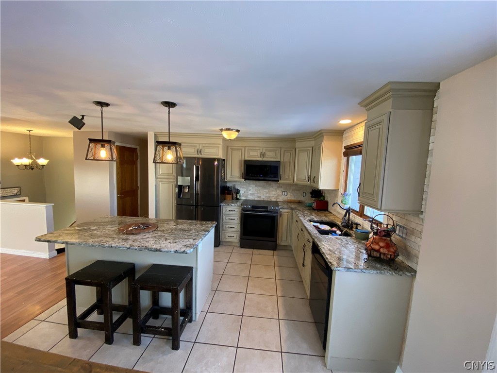 65 Cherry Tree Circle Clay, NY 13090 - Photo 3 of 13