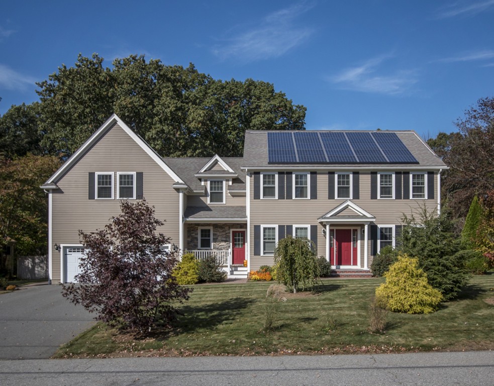 10 Notre Dame Road Bedford, MA 01730 - Photo 1 of 26 Gallery Image 1