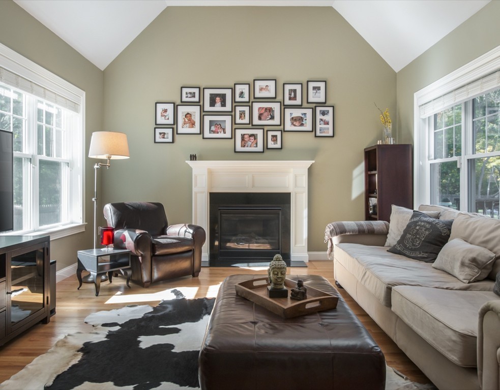 10 Notre Dame Road Bedford, MA 01730 - Photo 8 of 26 Gallery Image 8