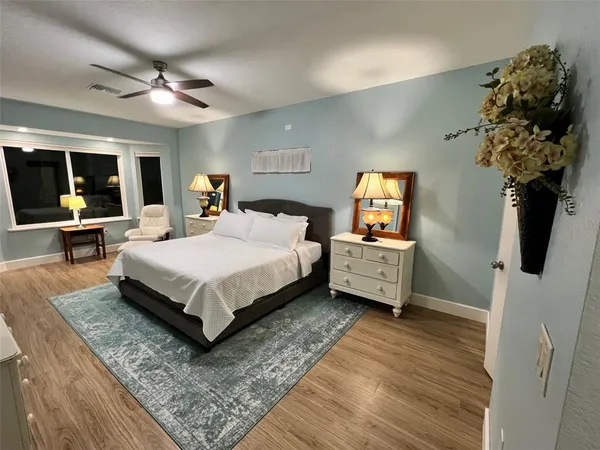 $359,999 | 9570 Southeast 136th Place, Summerfield, FL 34491