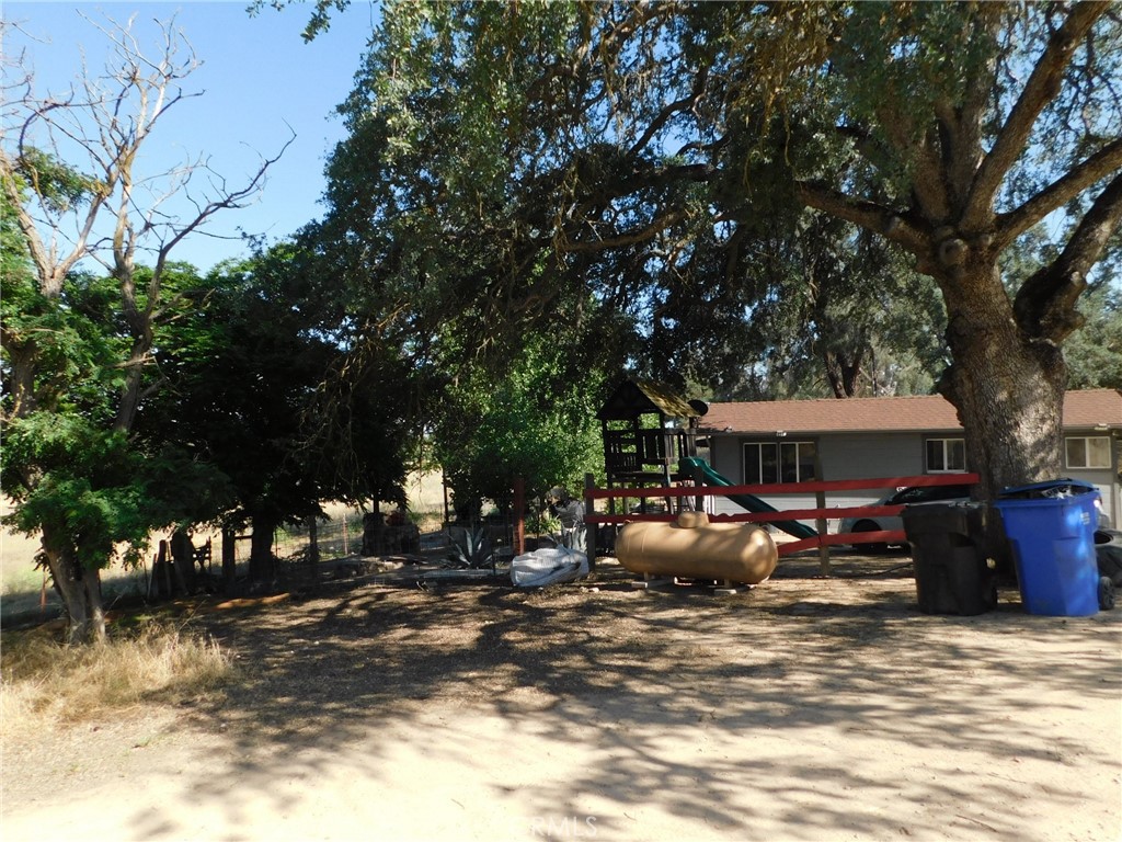 7885 O'Donovan Road Creston, CA 93432 - Photo 1 of 8