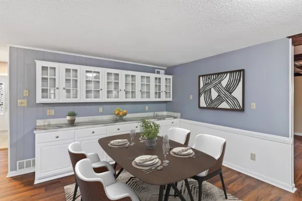 $575,000 | 8264 Whispering Pines Circle, Germantown, TN 38139