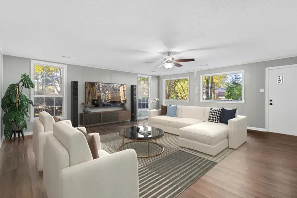 $575,000 | 8264 Whispering Pines Circle, Germantown, TN 38139