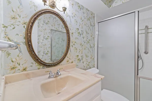 $575,000 | 8264 Whispering Pines Circle, Germantown, TN 38139