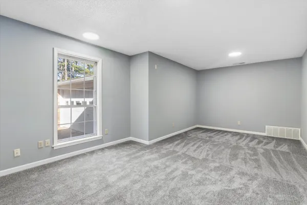 $575,000 | 8264 Whispering Pines Circle, Germantown, TN 38139