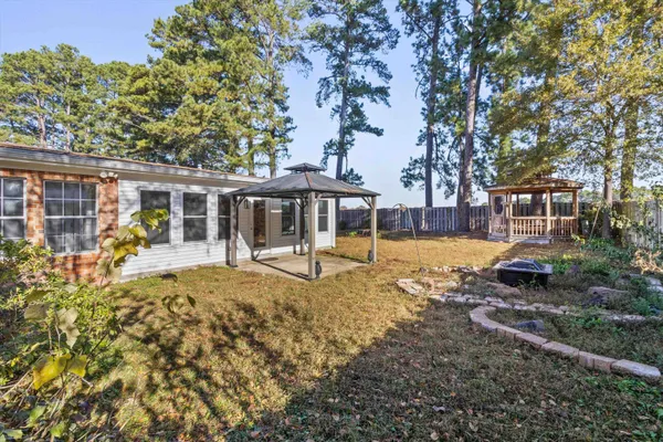 $575,000 | 8264 Whispering Pines Circle, Germantown, TN 38139