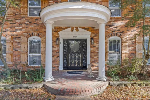 $575,000 | 8264 Whispering Pines Circle, Germantown, TN 38139