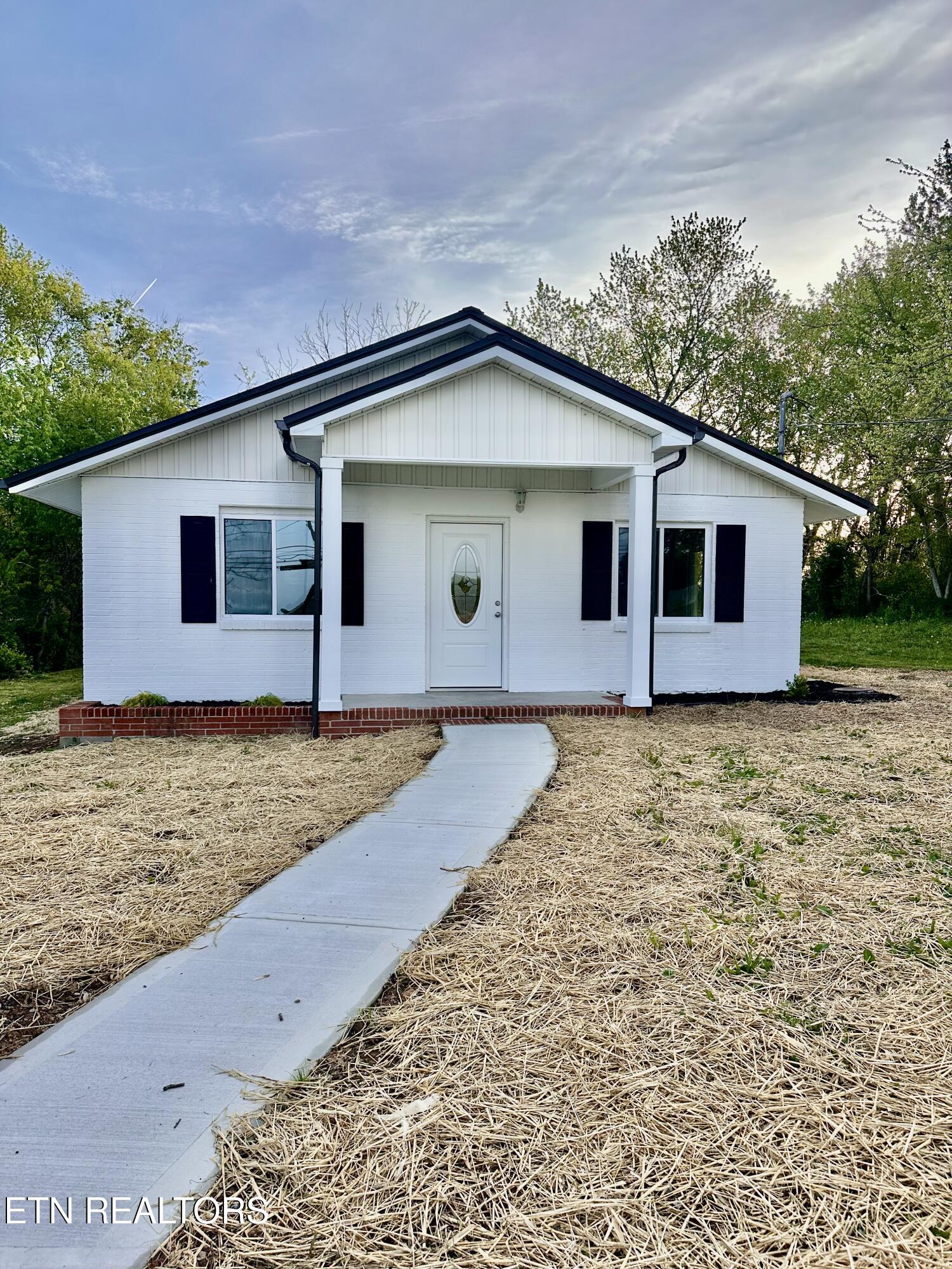 7830 Brickyard Road Powell, TN 37849 - Photo 1 of 20 IMG_0005 2