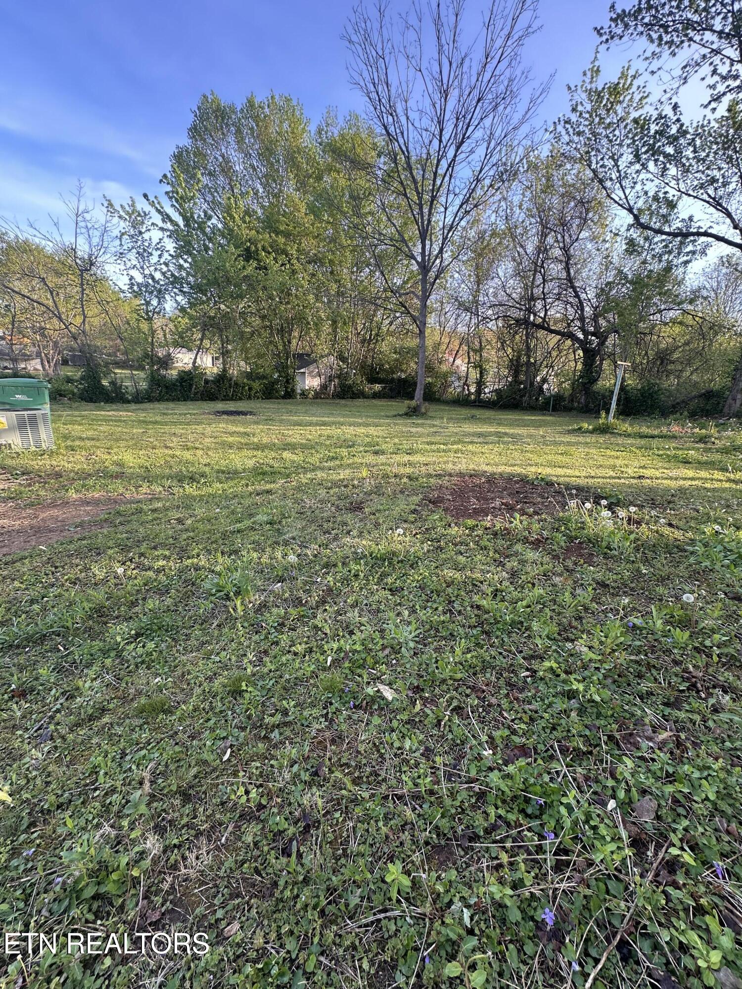 7830 Brickyard Road Powell, TN 37849 - Photo 3 of 20 IMG_0024