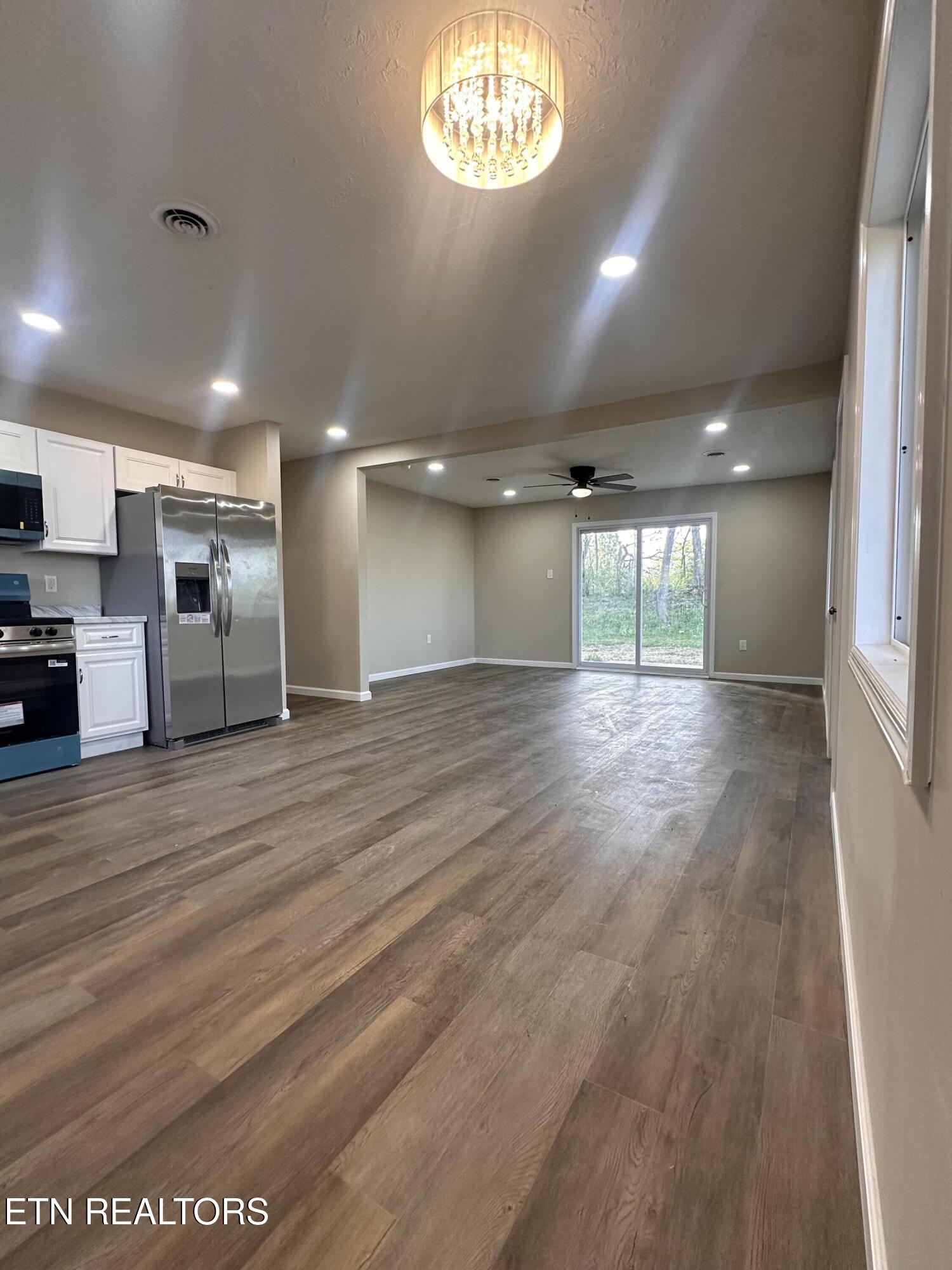 7830 Brickyard Road Powell, TN 37849 - Photo 10 of 20 IMG_0009