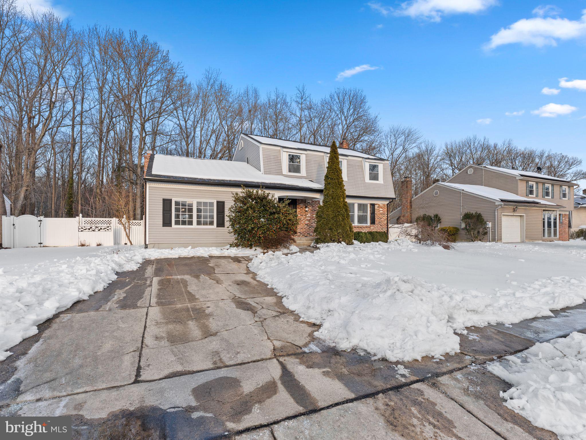 7 Charter Oak Road Clementon, NJ 08021 - Photo 3 of 48 a front view of a house with a yard