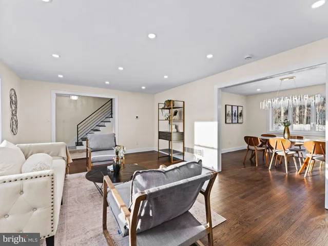 $499,900 | 7 Charter Oak Road, Clementon, NJ 08021