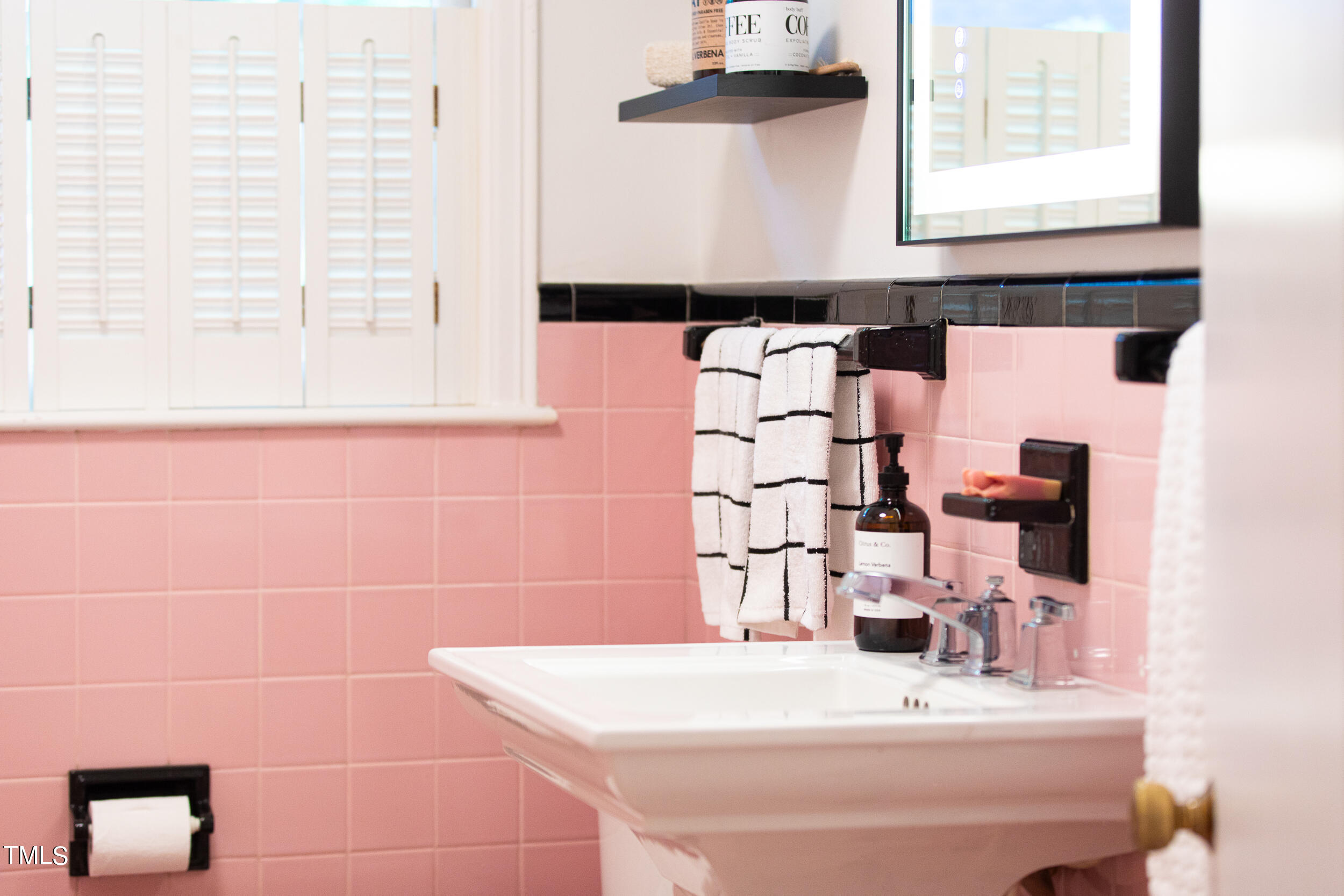 200 Knox Circle Durham, NC 27701 - Photo 34 of 58 200_Knox_MLS-58